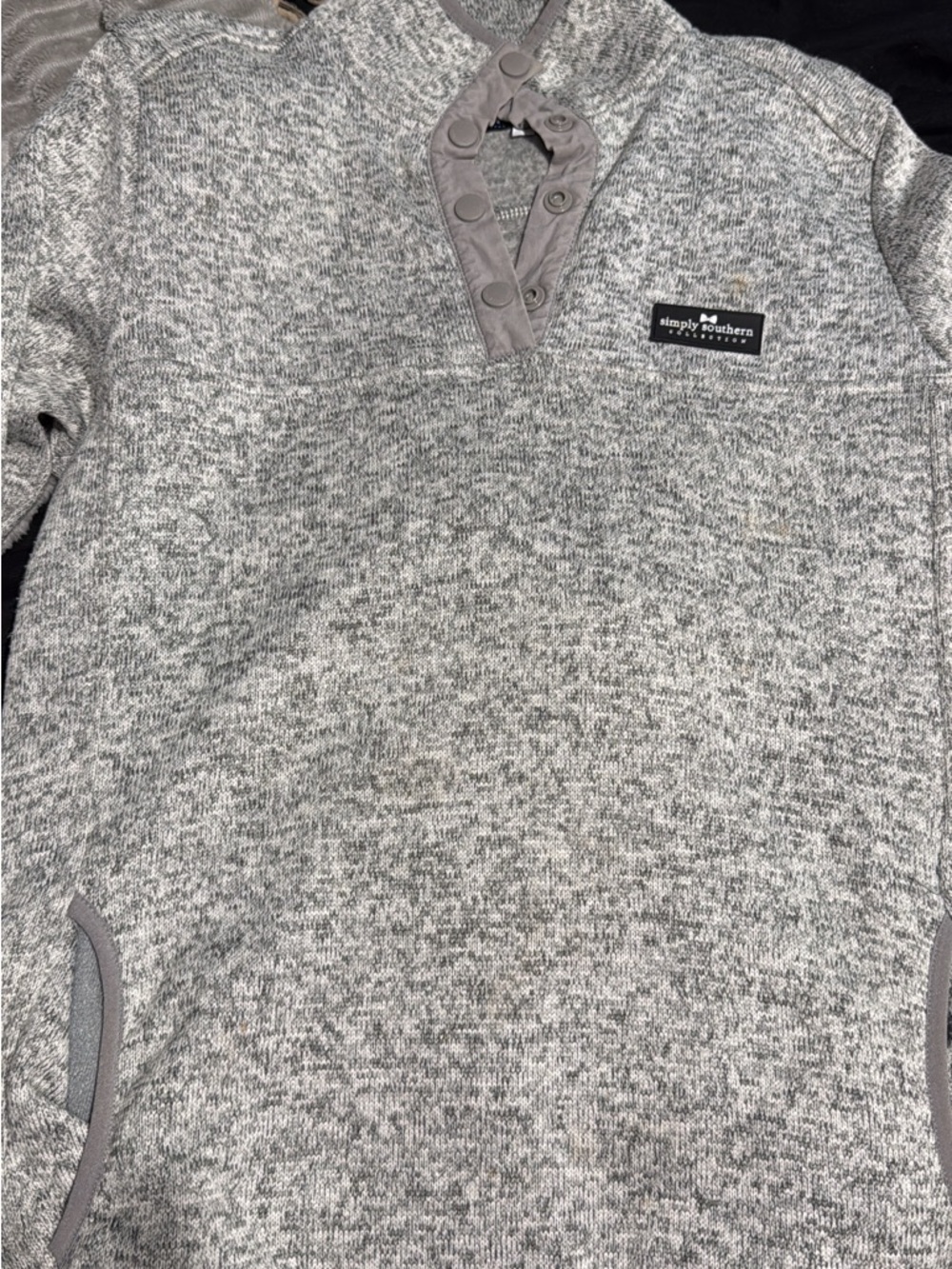 Simply Southern Gray Heather V-Neck Snap Pullover Sweater small